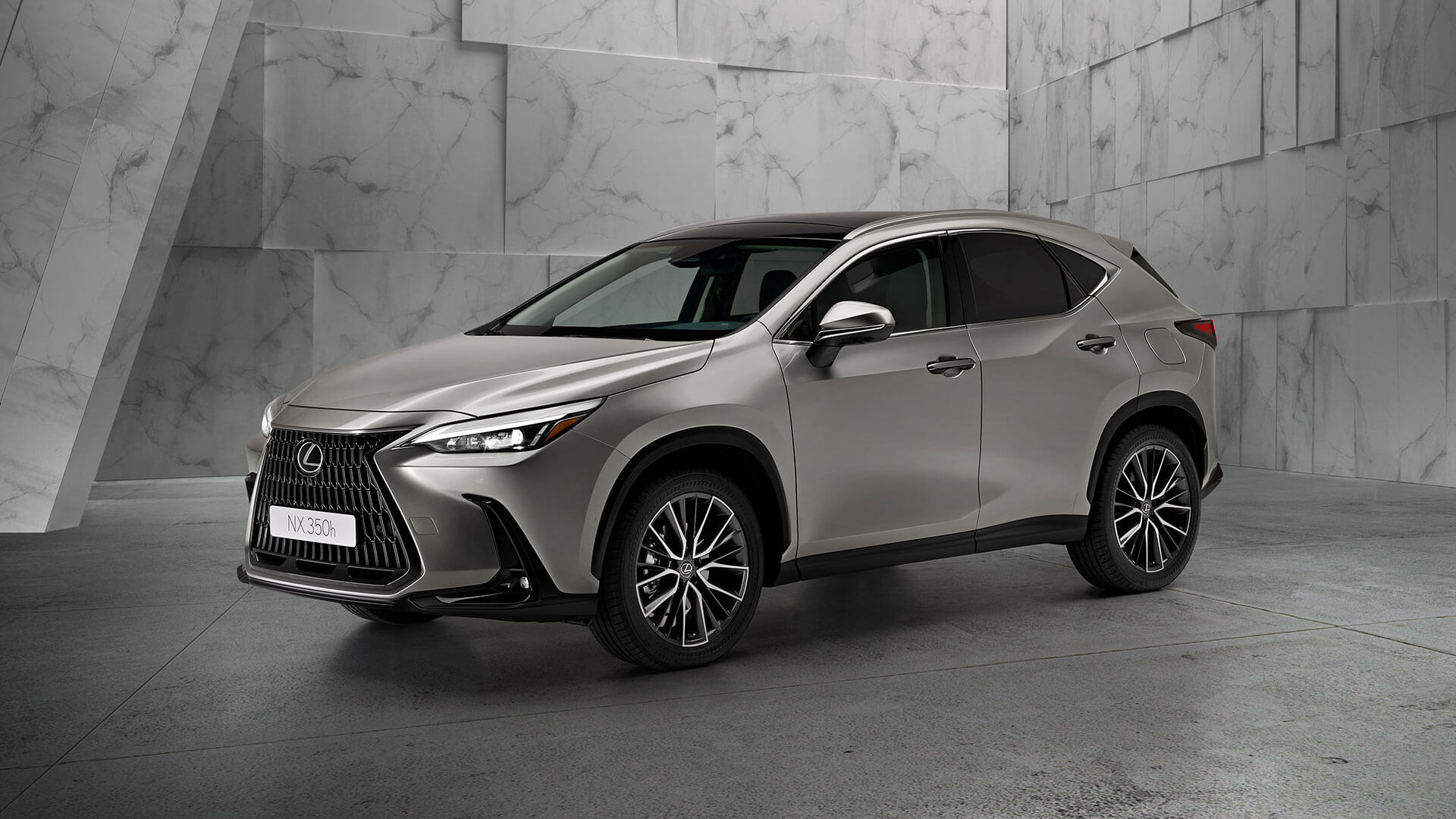2021-lexus-all-new-nx-overview-350h-gallery-01-1920x1080